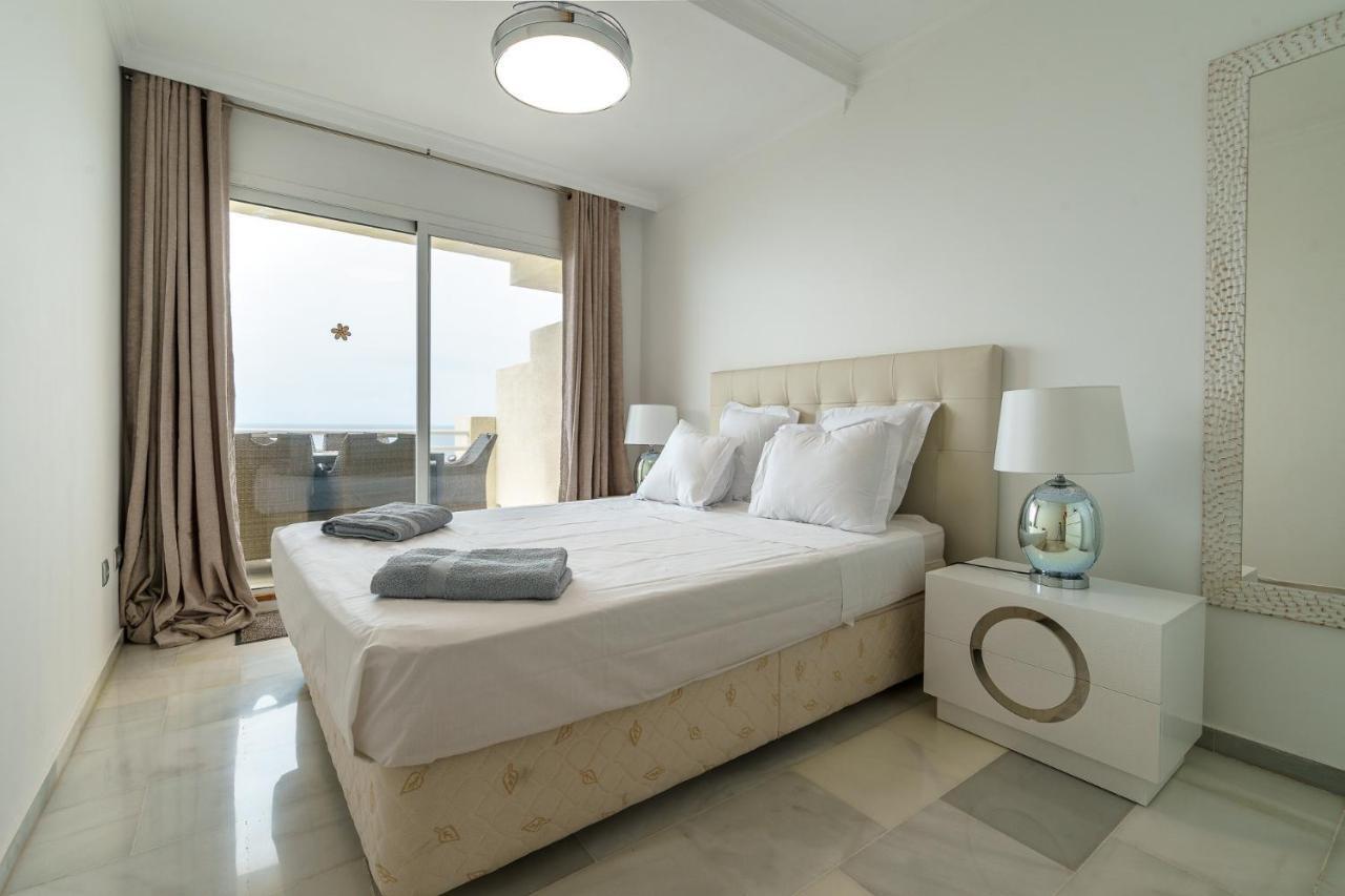 Malagasuite Luxury Pool Mijas El Faro エクステリア 写真